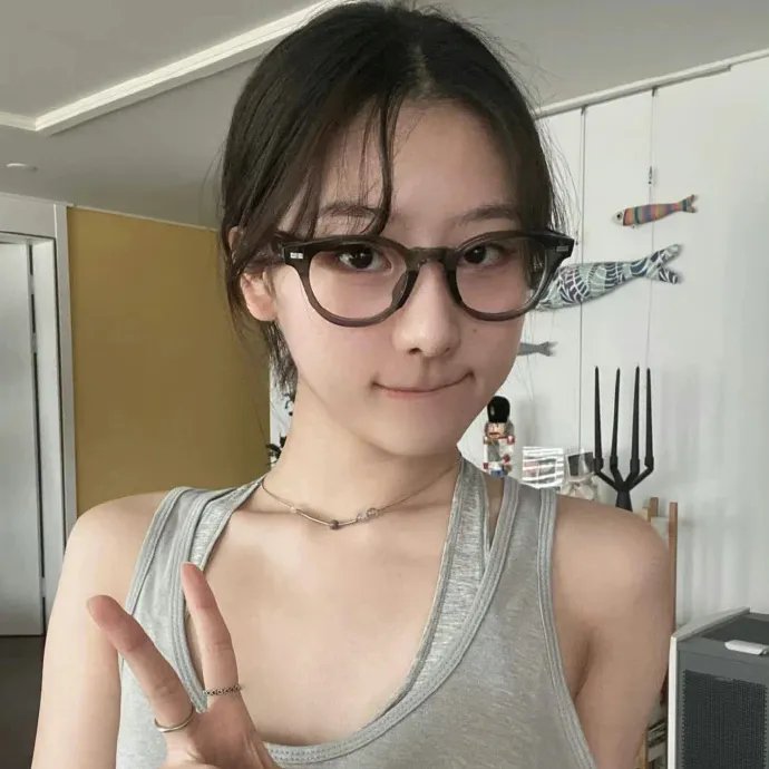 别撒娇了！喝！